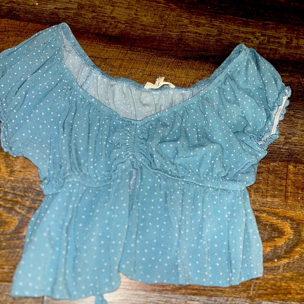 LA hearts blue top